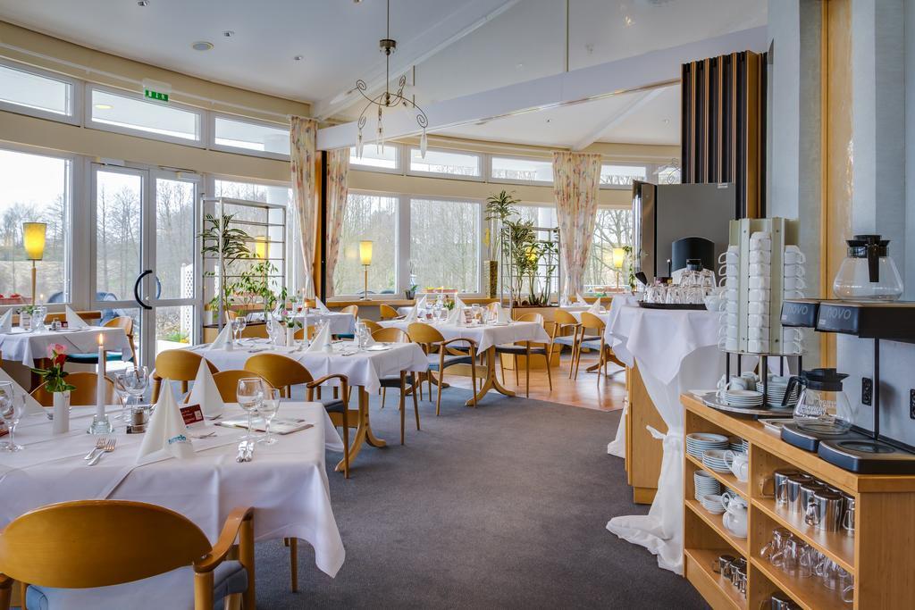 Seehotel Luisenhof Falkenhagen  ภายนอก รูปภาพ