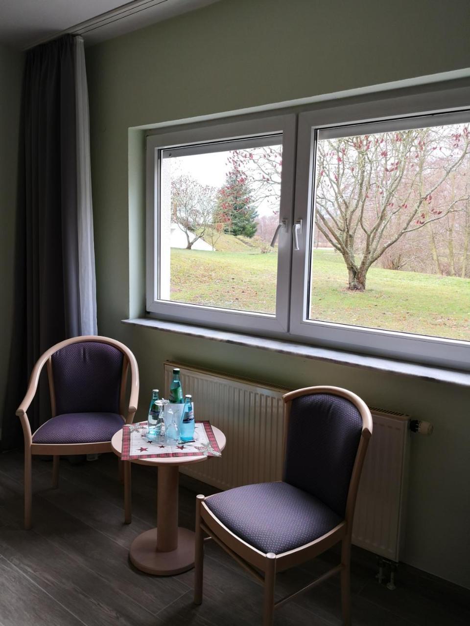 Seehotel Luisenhof Falkenhagen  ภายนอก รูปภาพ